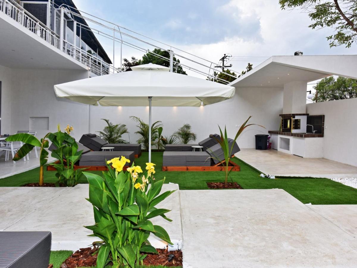 4 Elements Seaside Luxury Suites By Rentalspro Services Nea Moudania Halkidiki Zewnętrze zdjęcie